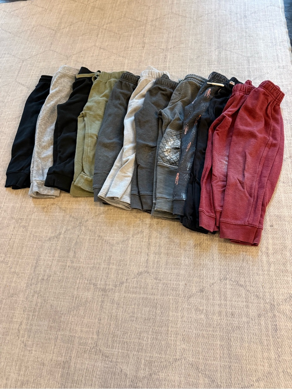 Boys 4T Sweatpants Joggers Pull On Pants 12 Piece Clothing Lot